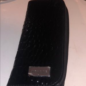 Morphe makeuo brush holder